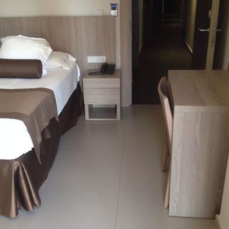 Hotel Acapulco Benidorm Bagian luar foto